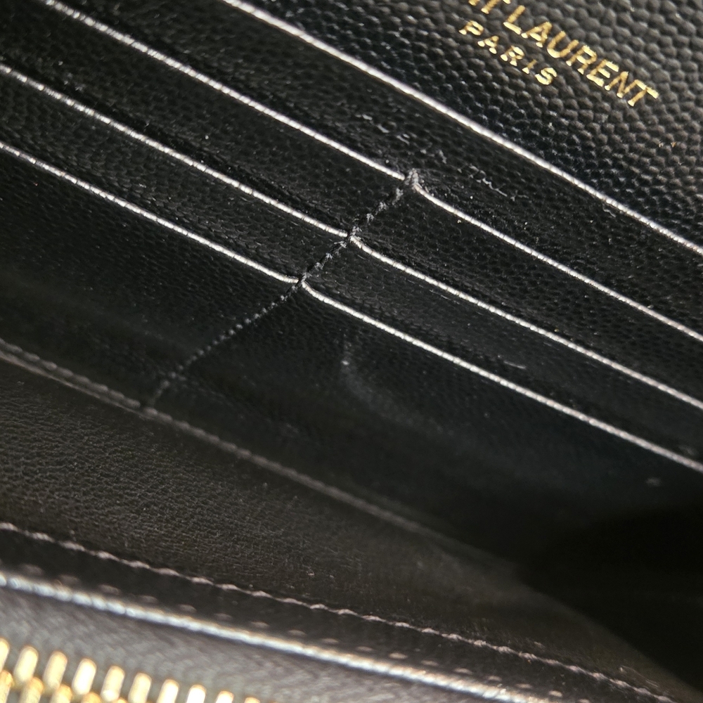 Saint Laurent Grain De Poudre Matelasse Chevron Monogram Flap Wallet - Black - Picture 10 of 15